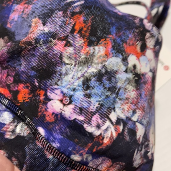 Lululemon Bra - Picture 3 of 5